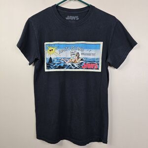 Jaws By Rock Rebel Short Sleeve Frontside Graphic Tee Small